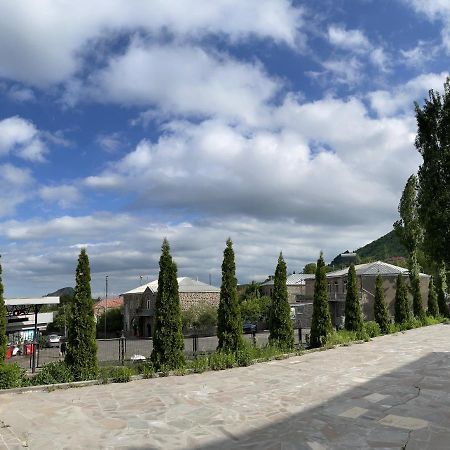 Yolyans Hotel Goris Zewnętrze zdjęcie